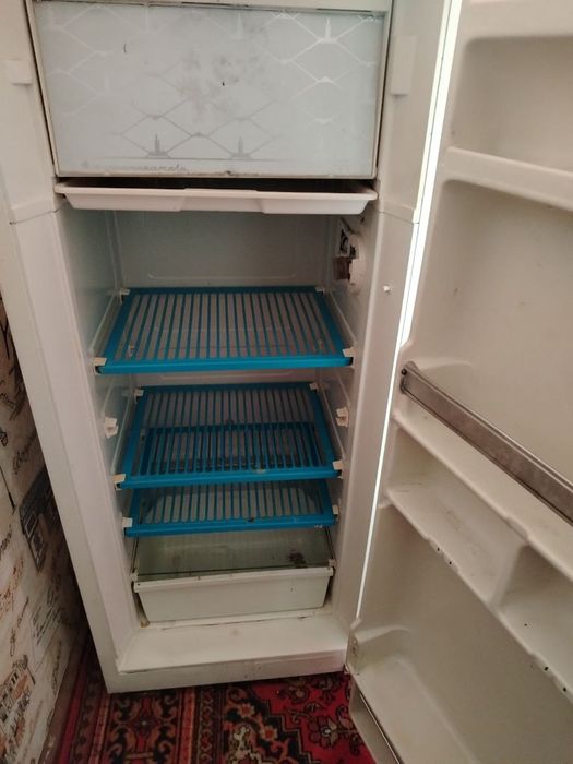 Продается Холодильник