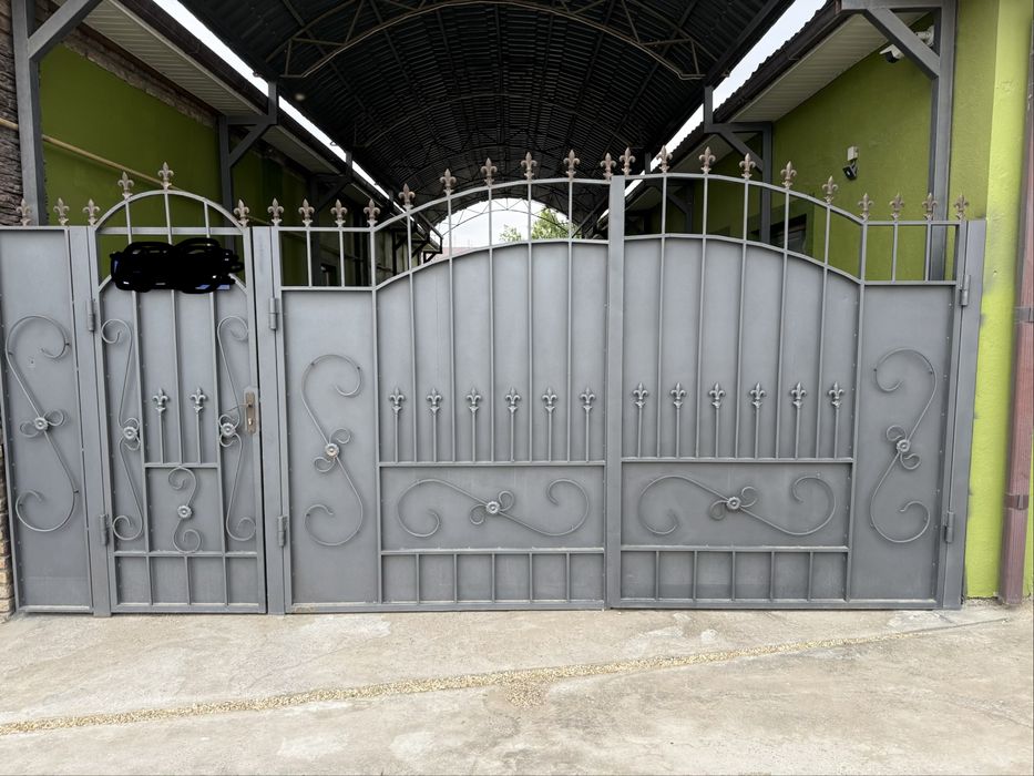 Ворота с калиткой