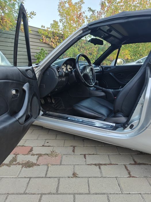 Mazda MX-5 NBFL cu A.C. si Hard-top