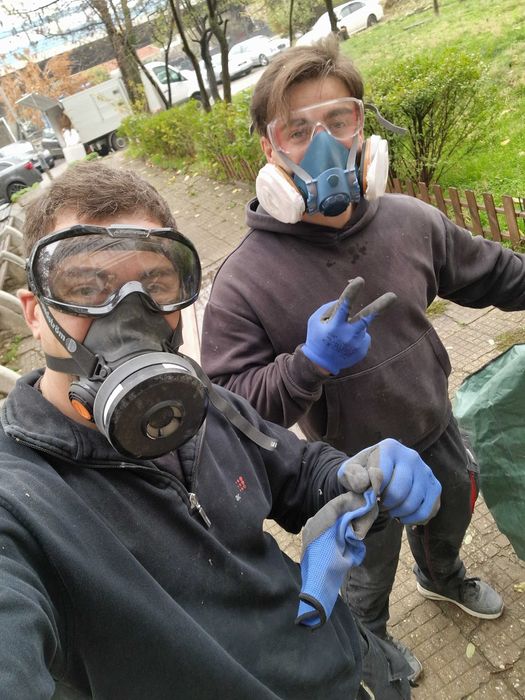 Кърти, чисти, извозва