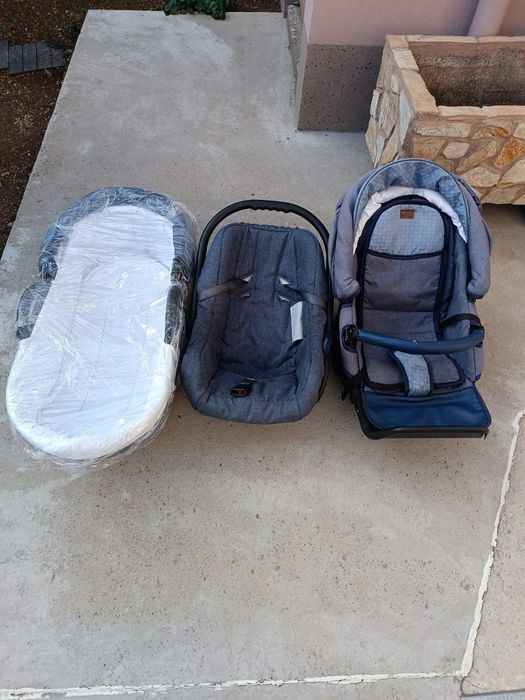 Детска количка с 3 коша