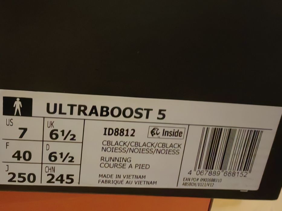 Adidas Ultraboost 5