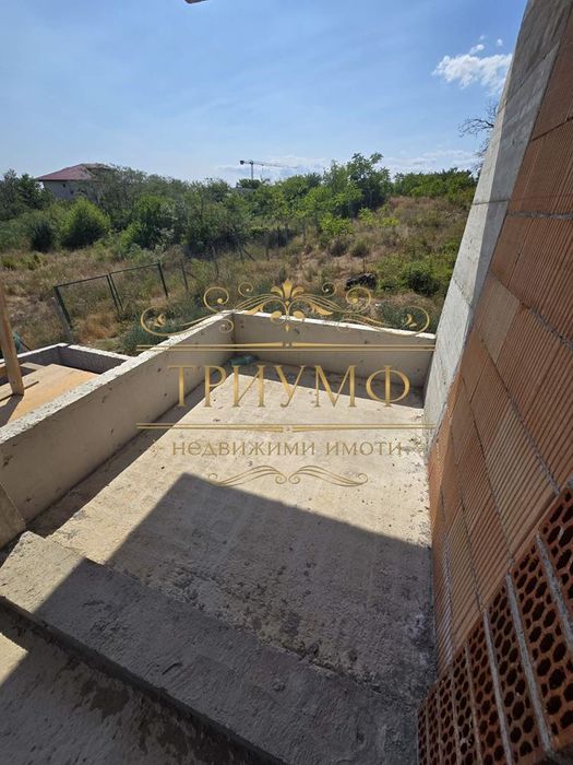 Продава се Къща в Варна, Изгрев - 250 кв.м за 1760 €/кв.м - Снимка #4