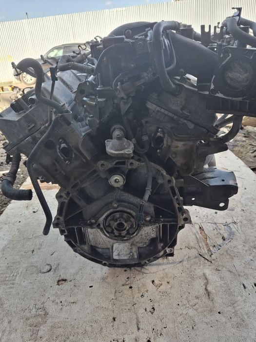 Двигатель на Ниссан максима