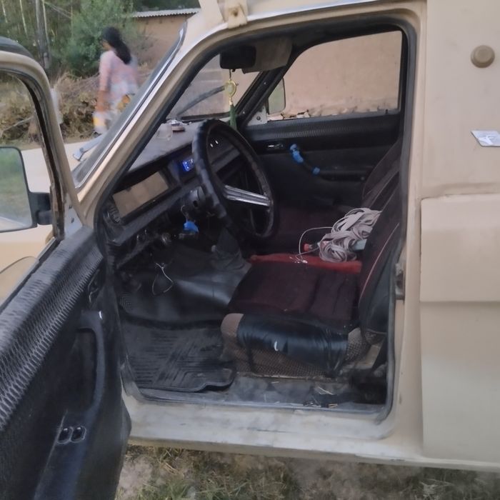 Газ 24 10 сотилади Пикап