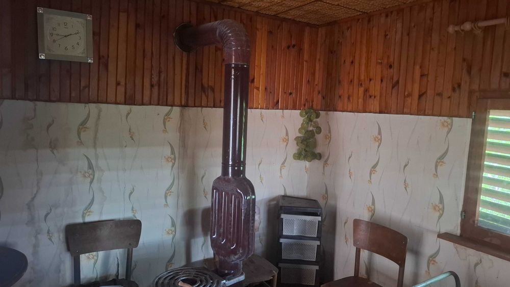 Вила с дворно място