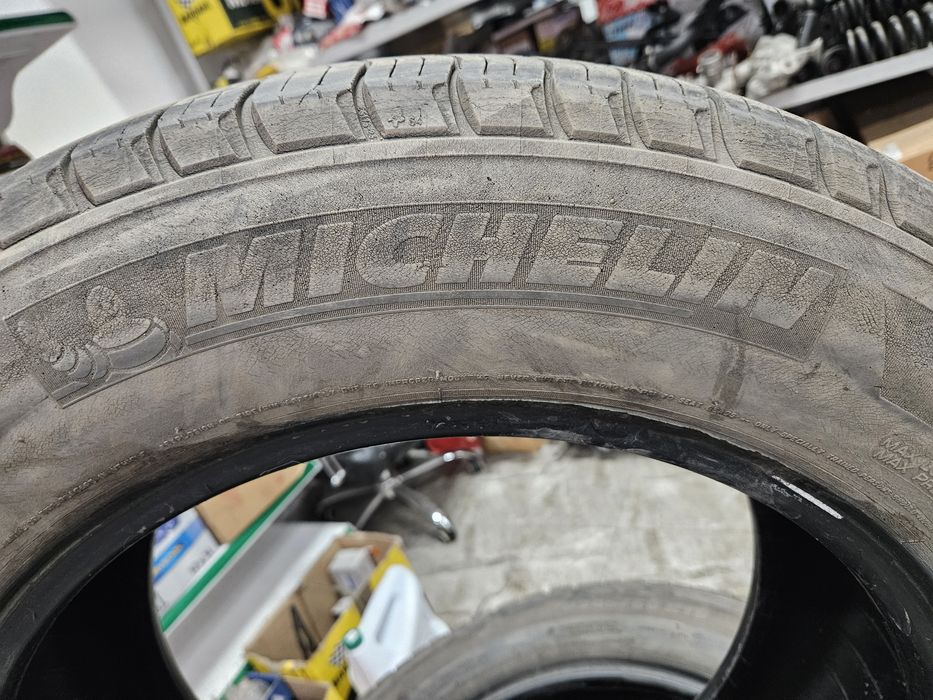 Продам шины летние MICHELIN 245/60 R18