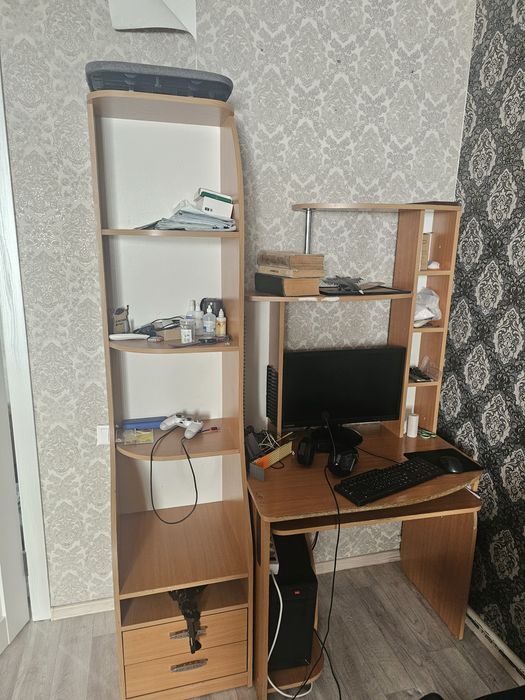 Компьютерный стол
