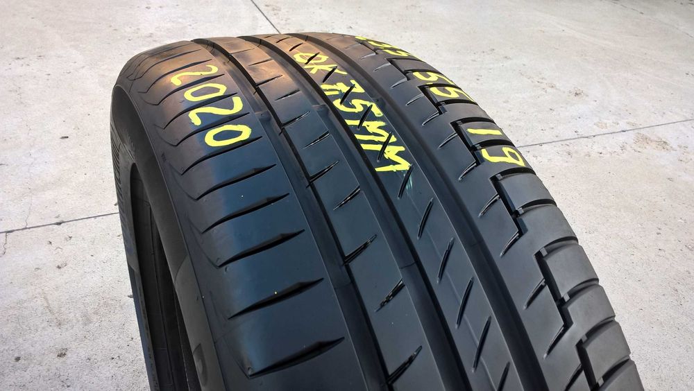 O anvelopa de vara 235 55 19 continental premiumcontact 6 cu 7,5 mm