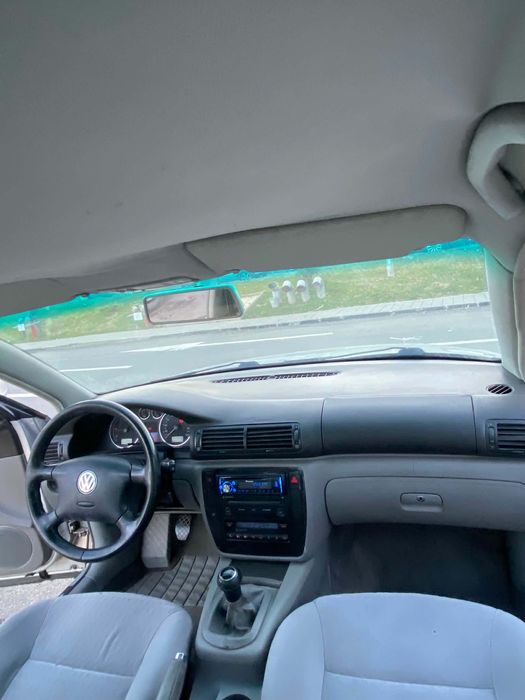 Vw passat b5 an 2003 moror 1.9Tdi 131 hp Se vinde fara numere si Acte