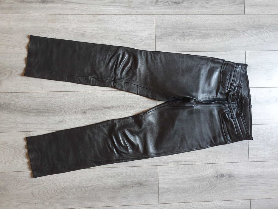 Pantaloni de piele barbati (rock, motor) - Marimea 50 (Talie 81 cm)