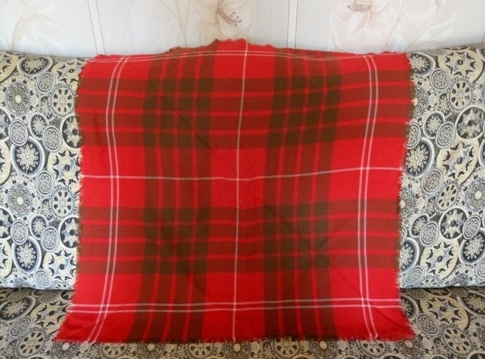 Платки  женские ,разные