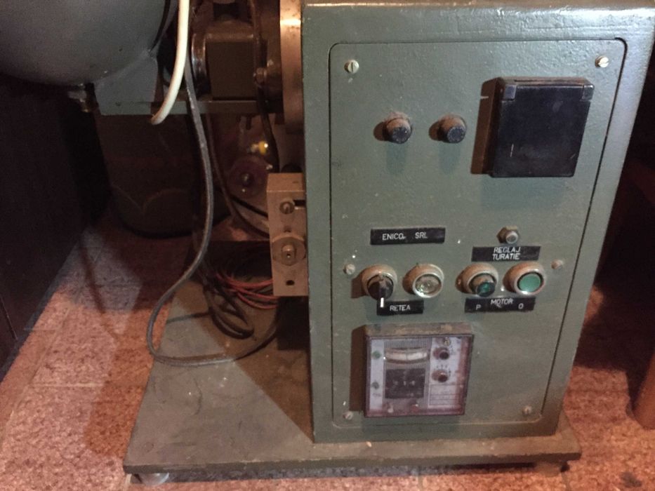 Masina cu malaxor industria farmaceutica / alimentara