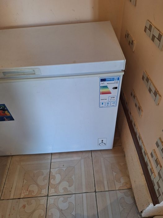 Продается морозильник