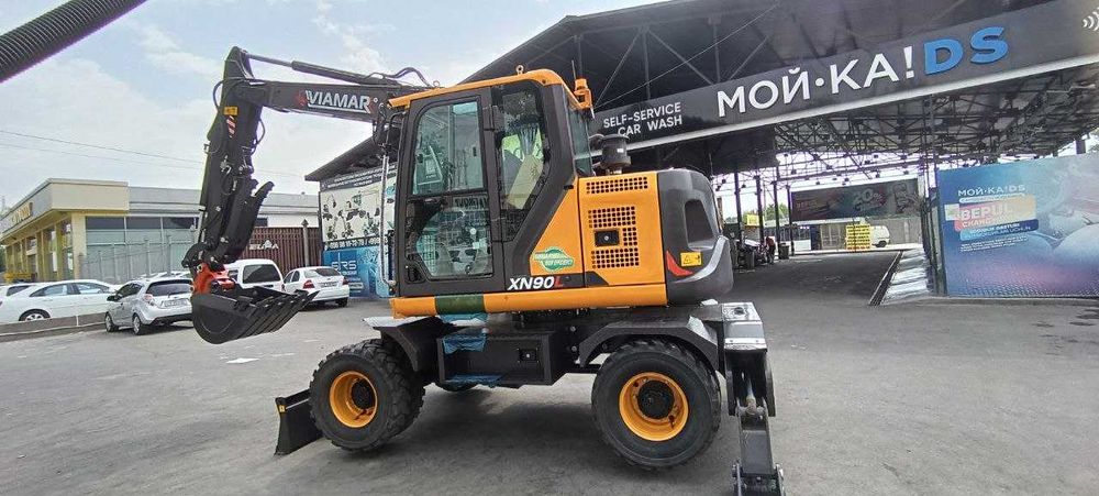 Колёсный экскаватор VIAMAR XN90L