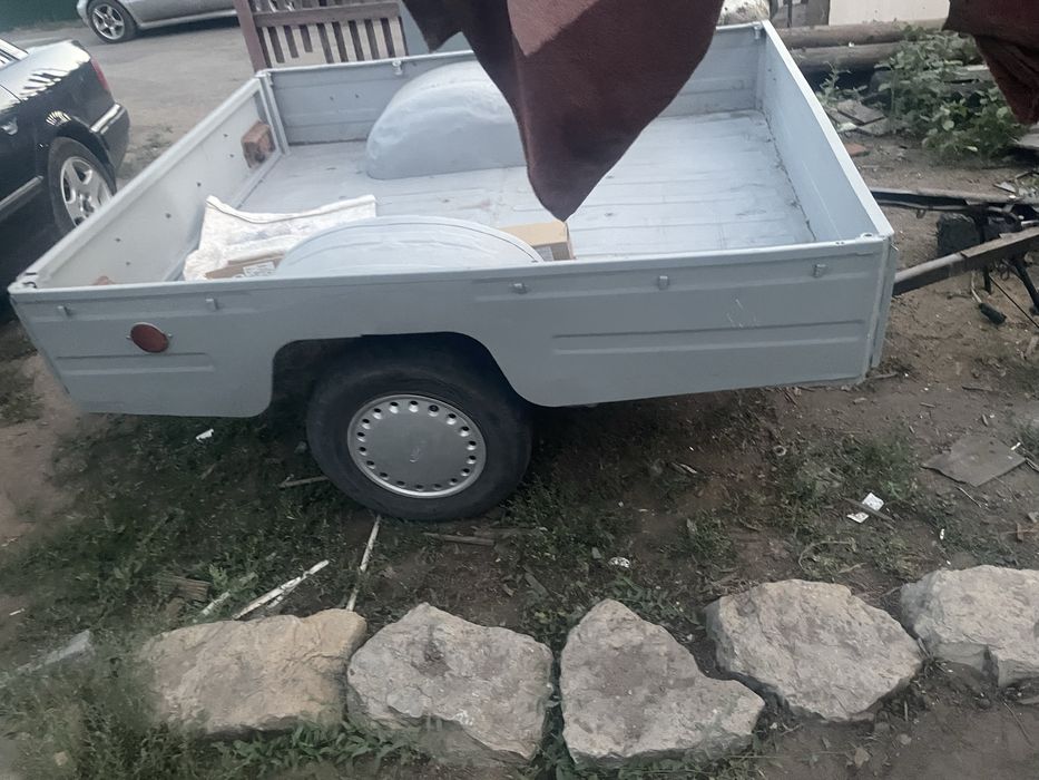 Прицеп легковой в хорошем состонии