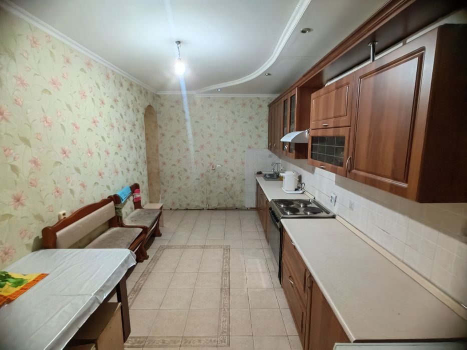 Продам 3 комнатную квартиру