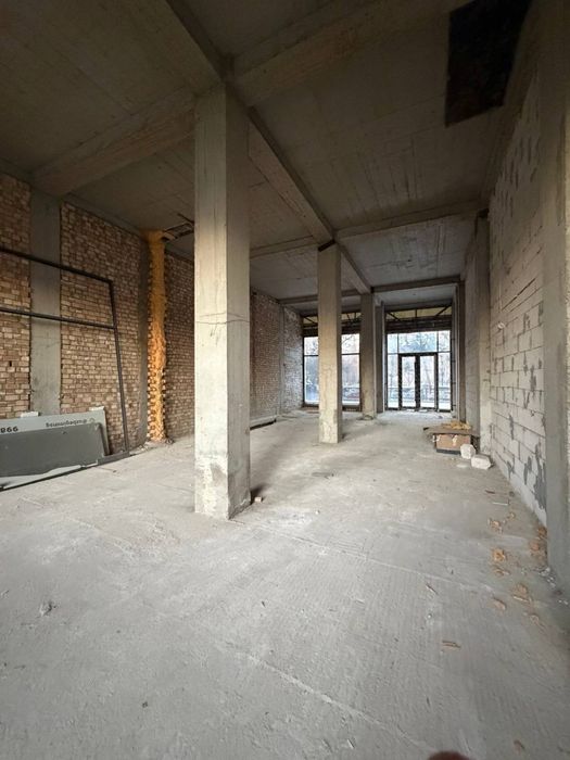 Продаётся нежилое помещение