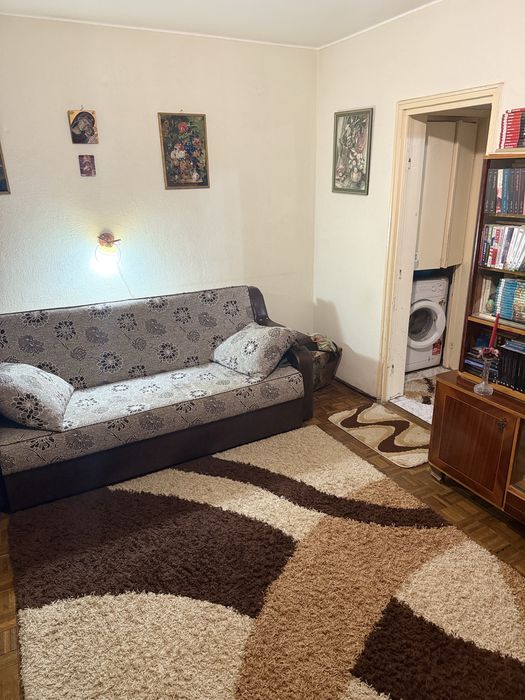 Apartament cu 3 camere in Galati, zona ultra-centrala. 67 mp mobilat.