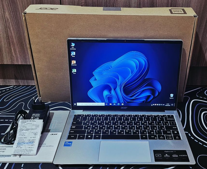 Acer Lite 14 N ssd512,ozu8, 2024-25!