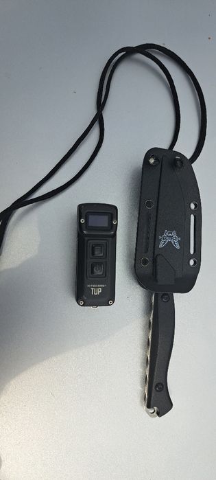 EDC комплект. Нож и фенер.