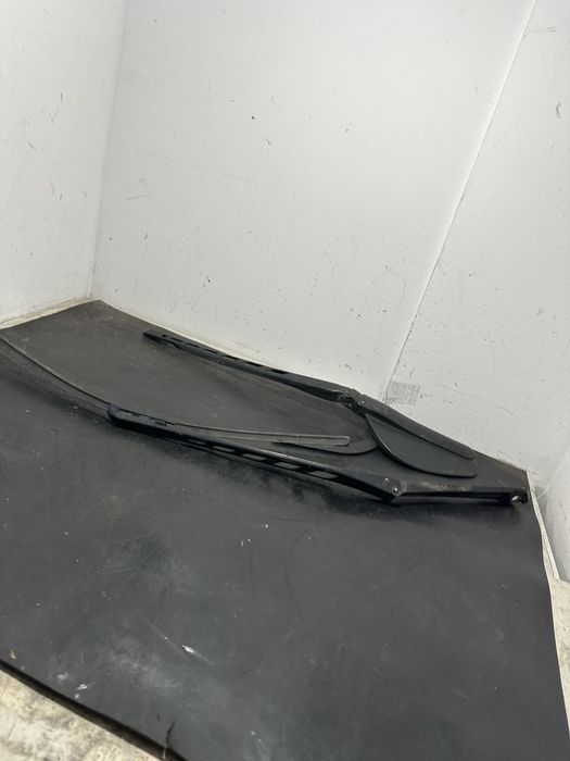 Brate stergatoare BMW Seria 5 E60 E61 | brat stergator E60