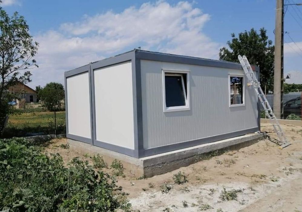 Vand containere modulare la super preț-calitate