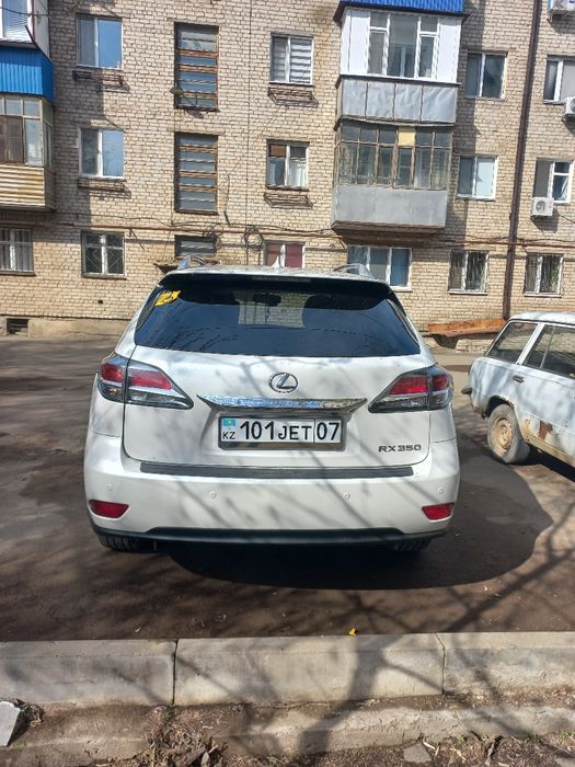 Лексус в отличном состоянии