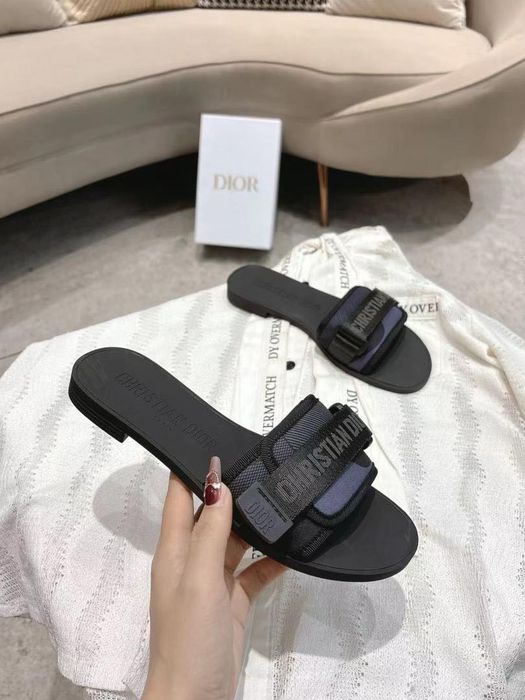 Дамски чехли Dior