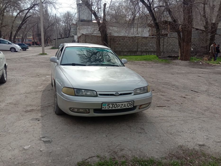 Мазда Кронос Мазда 626 GE