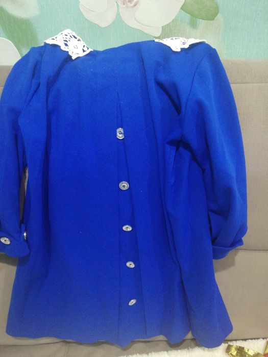 Продам платье школьное 8_10 лет