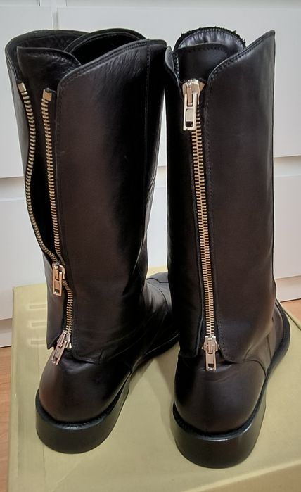 Cizme bărbați din piele, marca Pollini, mărimea 43