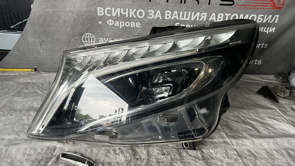 Десен и ляв фар Mercedes Vito W447 2016-