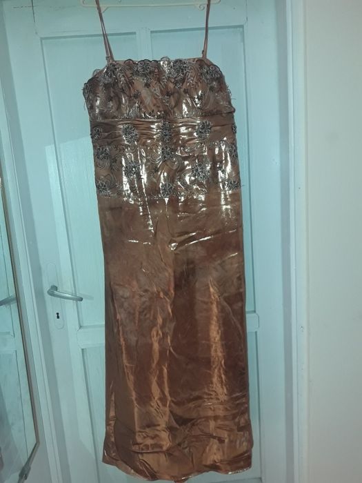 Бална рокля, обувки и чанта