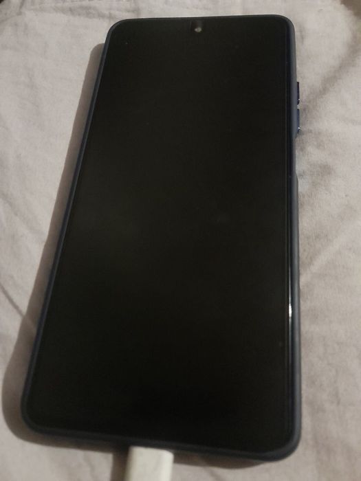 Обменяю телефон редми