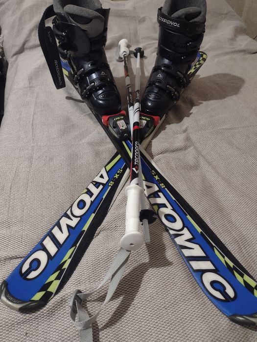 Комплект- ски,автомати,обувки и щеки