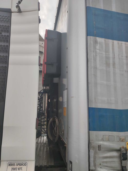 Semiremorca prelată wielton (kogel kronne schmitz)