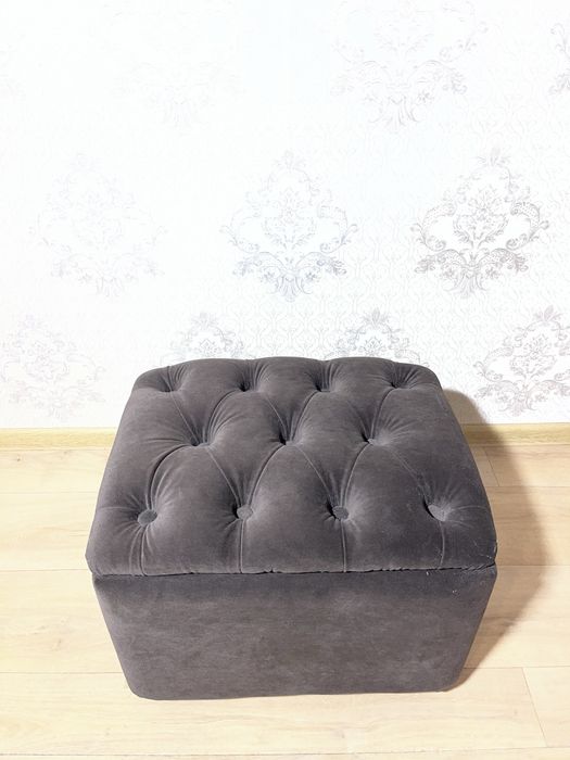 Банкетки в стиле Честерфилд