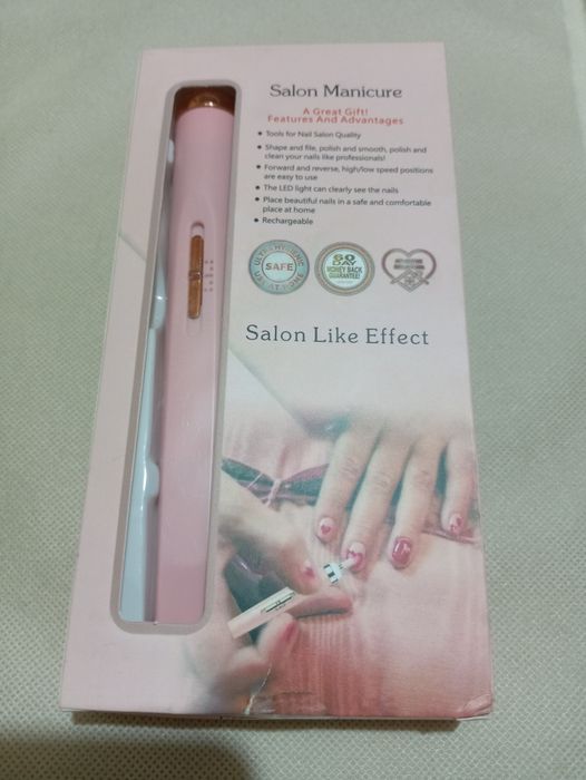 Trusa manichiura cu USB