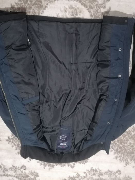 Мъжко яке. Без забележки.