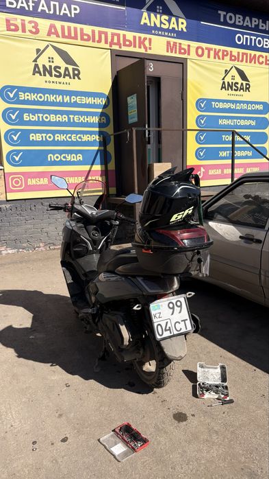 Скутер Мопед N max 180 сс