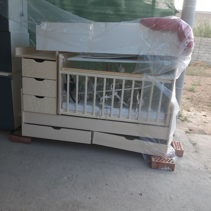 Детская кровать.