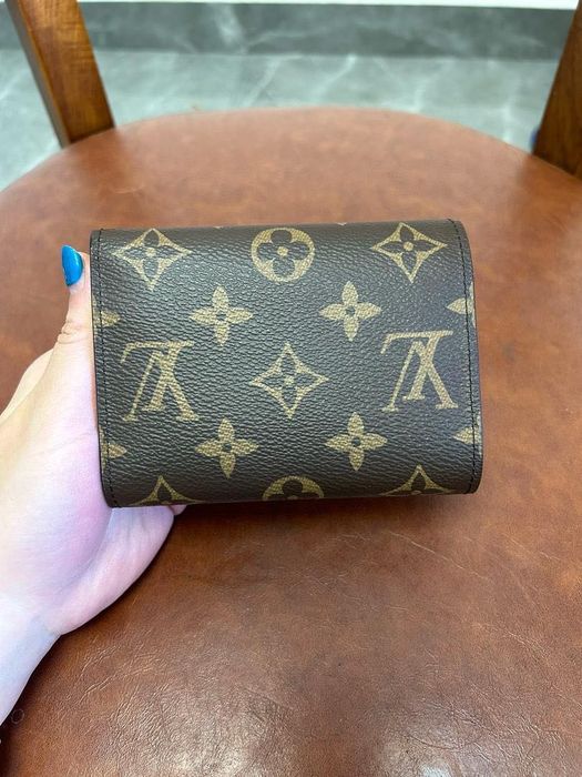 Louis Vuitton Портфейл, портмоне