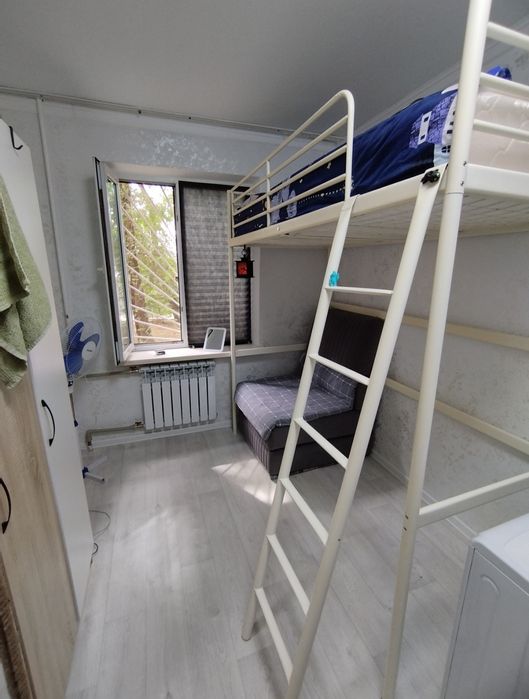 Кровать-чердак с матрасом