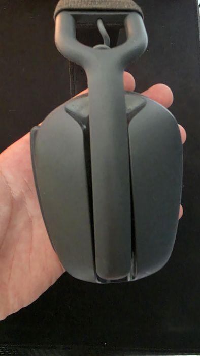 Наушники Logitech zone vibe 100
