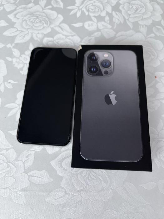 Продам айфон 13 про
