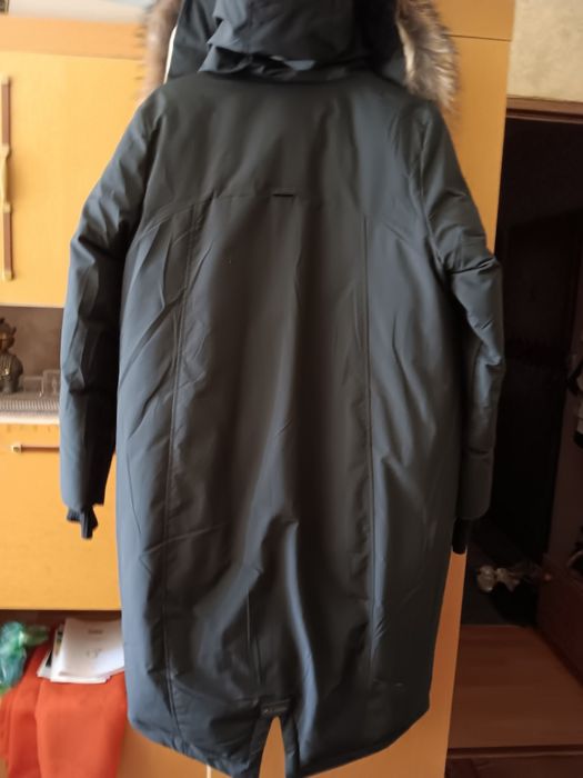 Дамска Зимна шуба с качулка