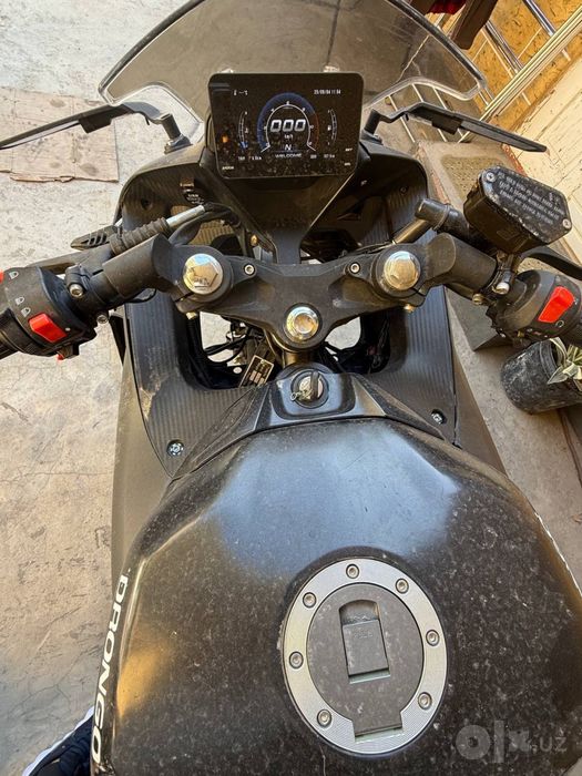 Dukaso 400 sport injektor Bike