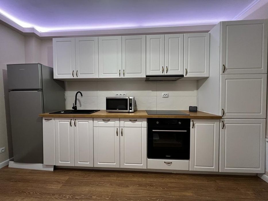 Inchiriez apartament în regim hotelier