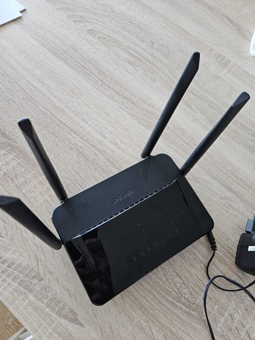 Router Wireless D-Link DIR-842 Dual Band AC1200, 4 porturi, 5 GHz